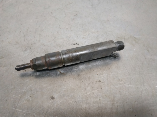038130201G VAG Inyector de combustible  comprar en Jaén