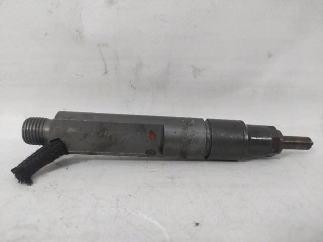 038130202A Inyector de combustible  comprar en Pontevedra