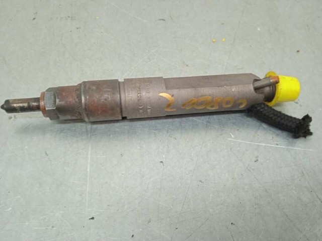 038130202A Inyector de combustible  disponible Utrera