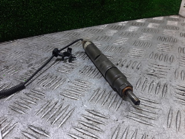 038130202E VAG Inyector  en stock Huelva