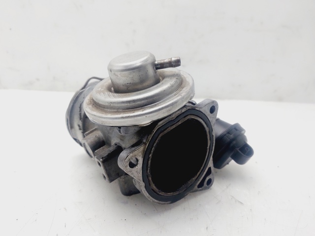 038131501AA VAG/Seat