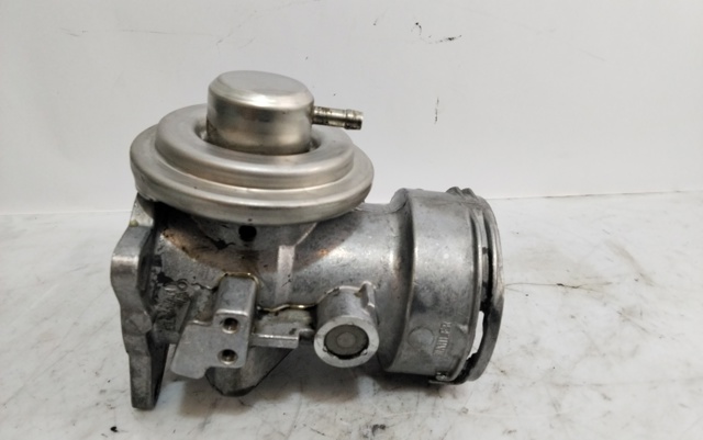 038131501AA Válvula EGR de recirculación de gases  comprar en Zaragoza
