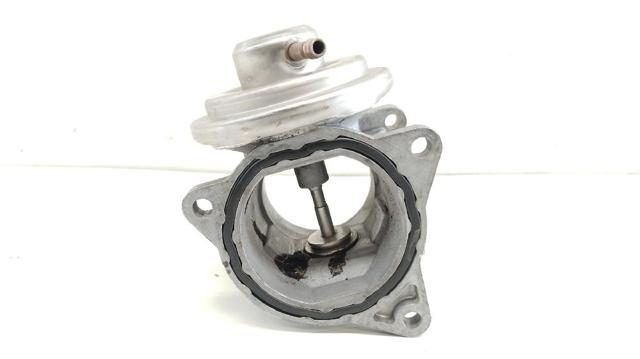 VAG 038131501AF Válvula EGR de recirculación de gases  disponible Valladolid