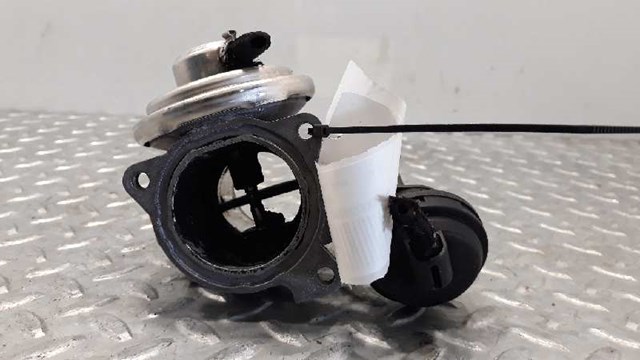 038131501E VAG Válvula EGR de recirculación de gases  disponible Vigo