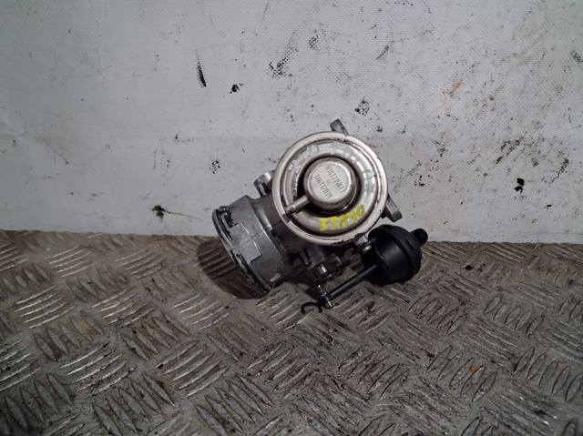 VAG 038131501J Válvula EGR de recirculación de gases  disponible España