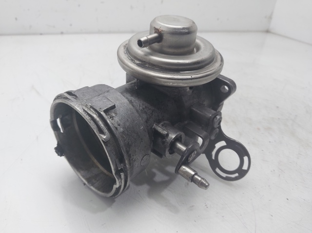 038131501J VAG Válvula EGR  en stock Huelva