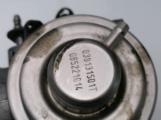 038131501T VAG Válvula EGR de recirculación de gases  disponible Ourense