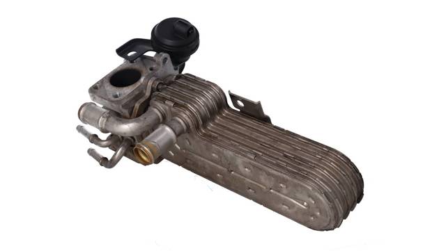 038131513AD Enfriador de recirculación de gases de escape EGR  en stock Granada