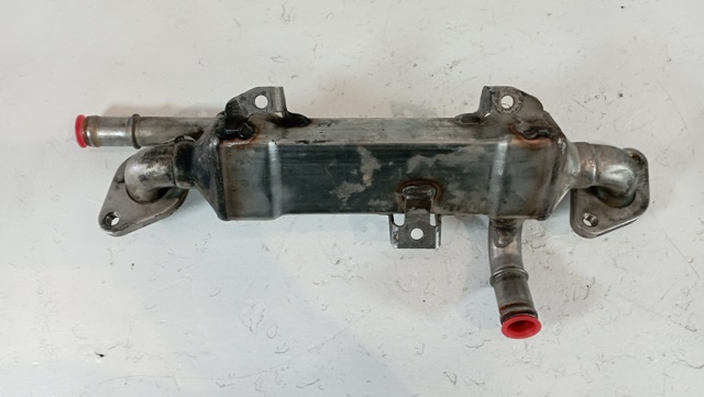 038131513L VAG Enfriador de recirculación de gases de escape EGR  en stock Gandía