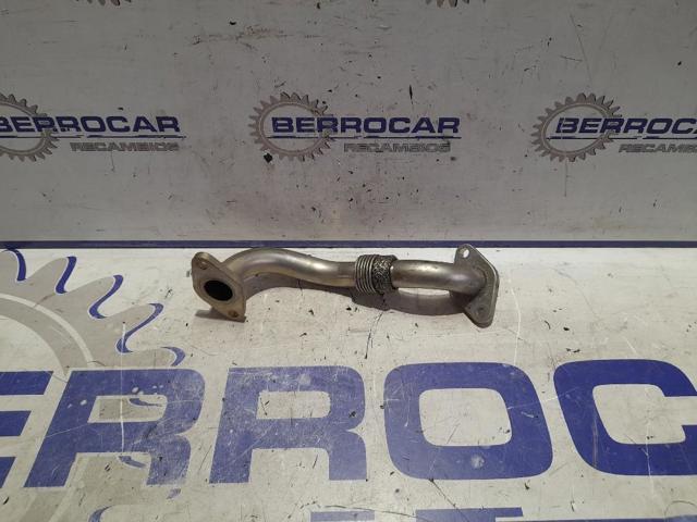038131521J VAG Tubo del sistema de recirculación de gases de escape EGR comprar Madrid