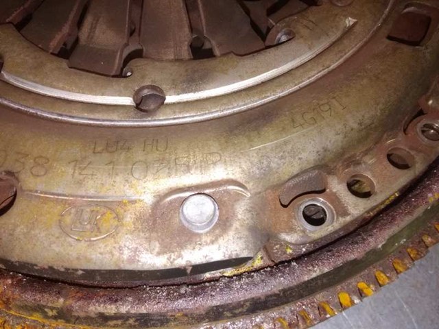 Plato de presión del embrague 038141025P VAG