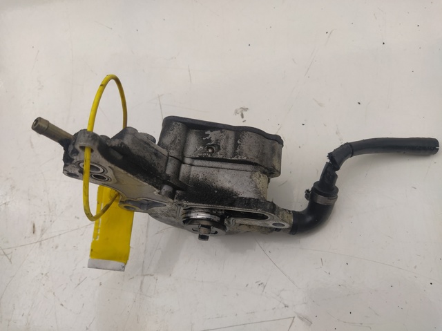 038145209A Bomba tándem de combustible comprar Girona