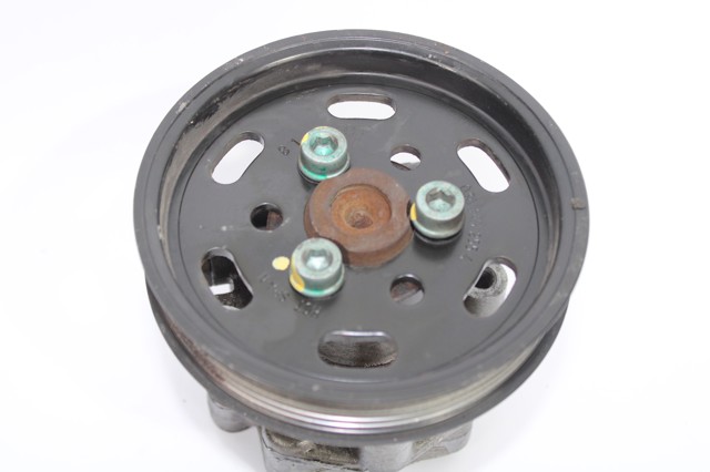 038145255A Polea de la bomba de dirección asistida  en stock Sabadell