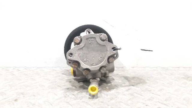 038145255A Polea de la bomba de dirección asistida  disponible Utrera