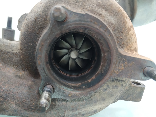 038253014A Turbocompresor  en stock Castellón