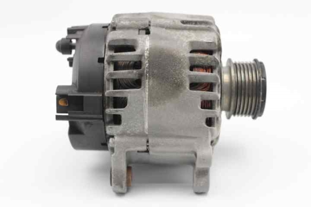 038903018PX VAG Alternador  comprar en Jaén