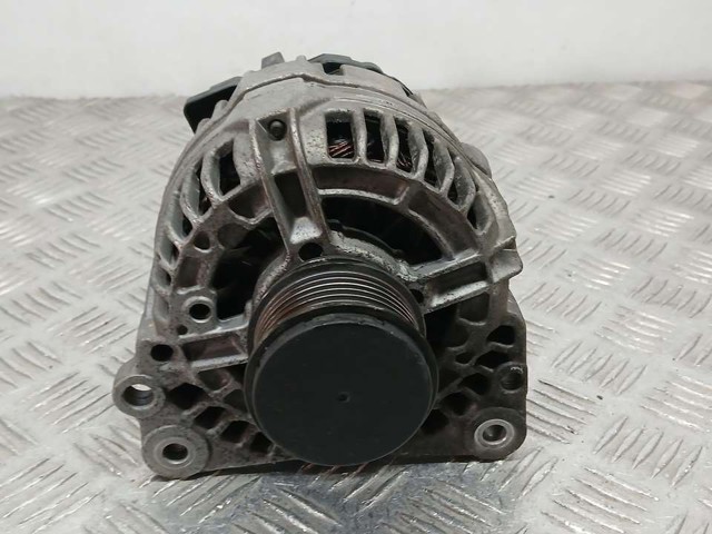 VAG 038903018R Alternador  disponible Lugo