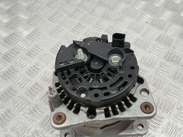 038903018R Alternador  en stock Granada