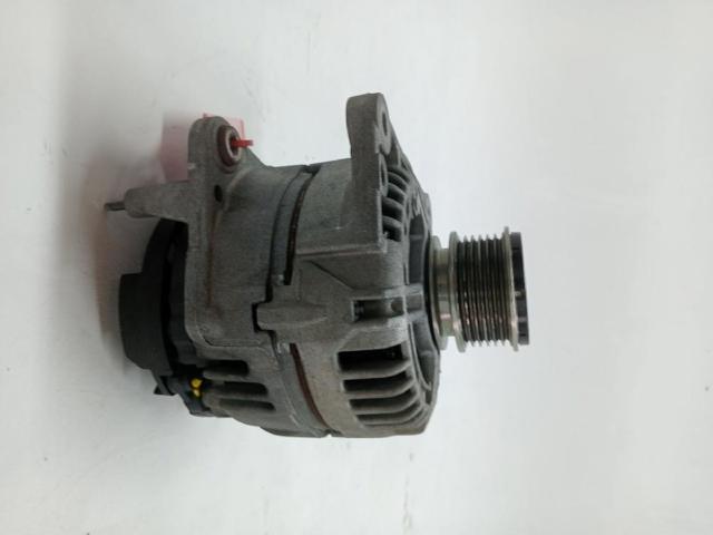 038903018R Alternador  en stock Castellón