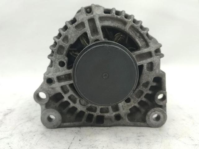 VAG 038903018RX Alternador  en stock Salamanca