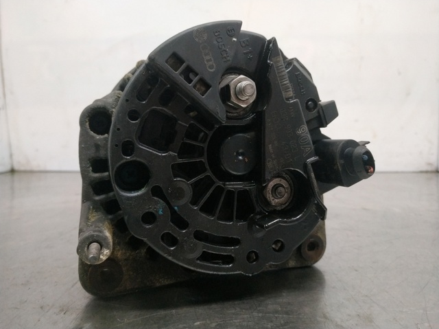 038903023L Alternador  comprar en Pontevedra