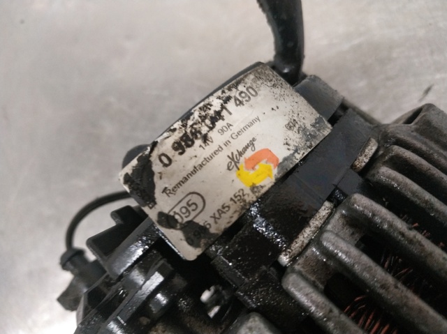 VAG 038903023L Alternador  disponible Lugo