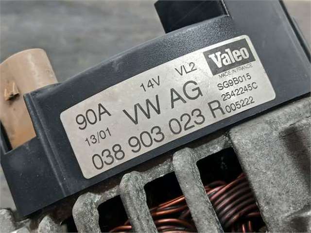 038903023R VAG Alternador  disponible Alicante