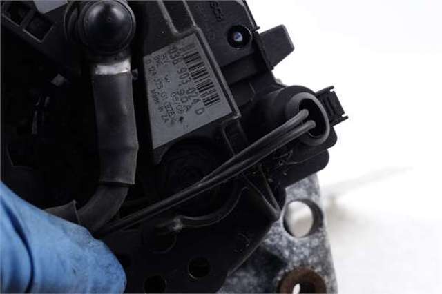 038903024D Alternador  comprar en Pontevedra