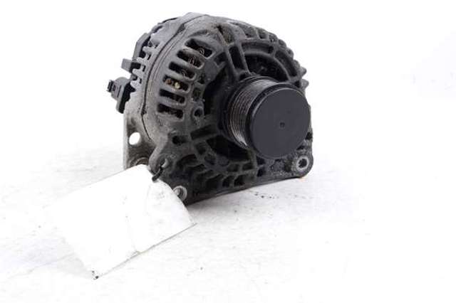 VAG 038903024D Alternador  disponible España