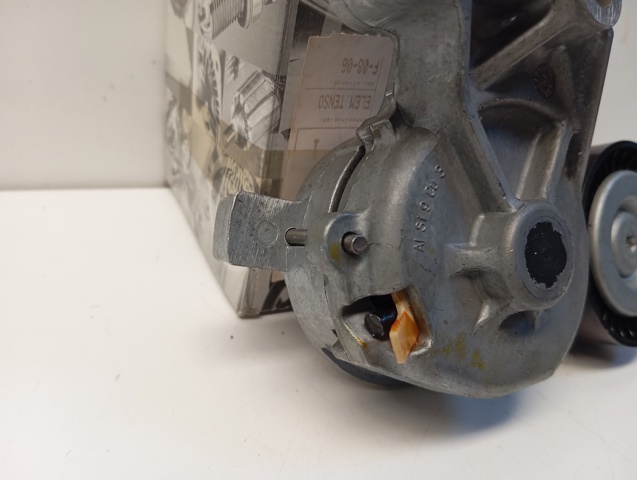 038903315AE Tensor de correa poli V comprar Girona