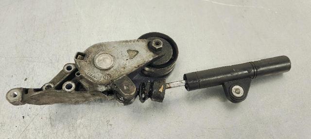 038903315C VAG Tensor de correa poli V comprar Madrid
