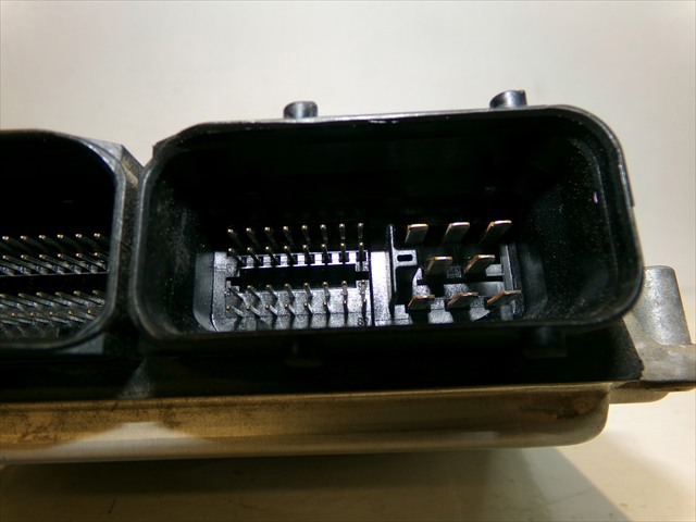 038906012BT VAG ECU  en stock Córdoba