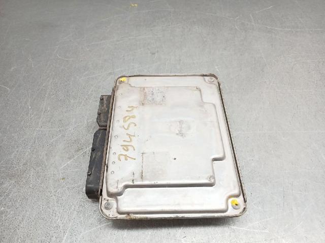 VAG 038906012FK Unidad de control del motor (ECU)  disponible Valladolid