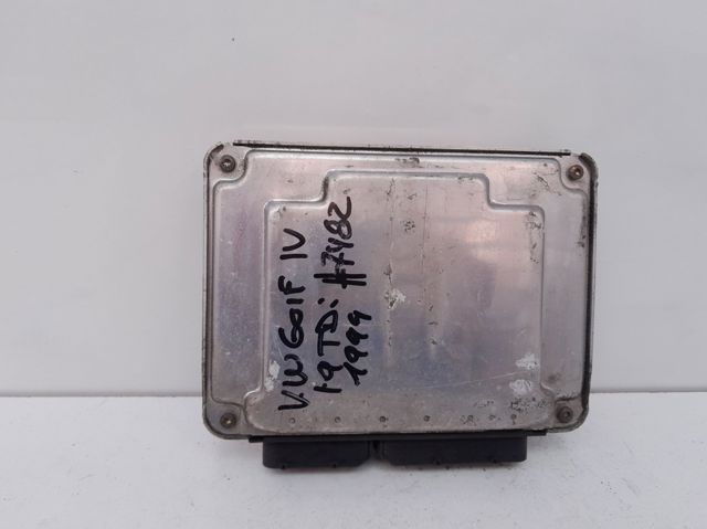 VAG 038906012L Unidad de control del motor (ECU)  disponible España