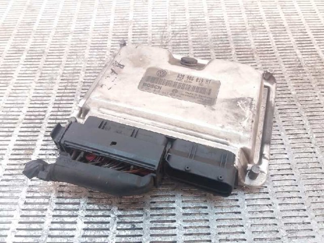 038906019 VAG Unidad de control del motor (ECU)  disponible Ourense