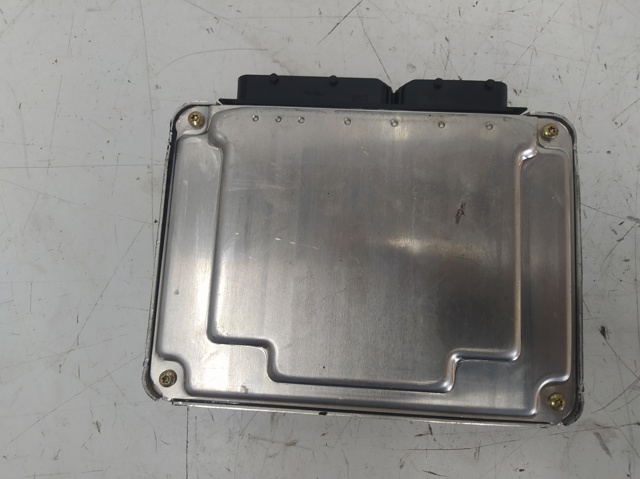 038906019AN VAG Unidad de control del motor (ECU)  comprar en Oviedo