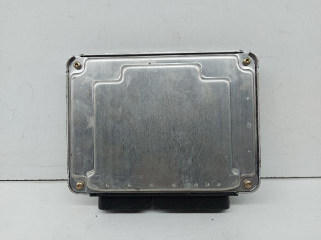 038906019BK VAG ECU  en stock Gandía