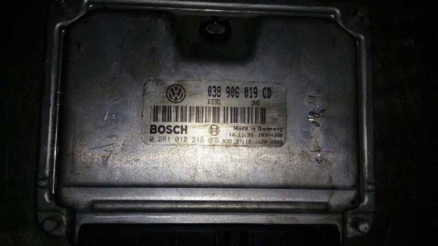 038906019CD Unidad de control del motor (ECU)  comprar en Pontevedra