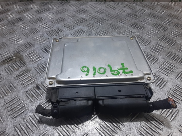 038906019CG VAG Unidad de control del motor (ECU)  comprar en Oviedo