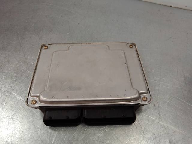 038906019DQ ECU  en stock Sabadell