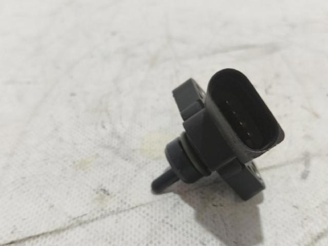 038906051 Sensor de presión de sobrealimentación  en stock Castellón