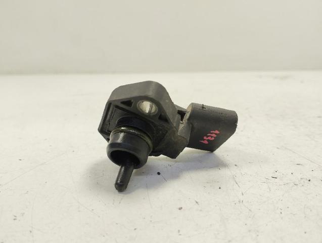 038906051 Sensor de presión de sobrealimentación  en stock Sabadell