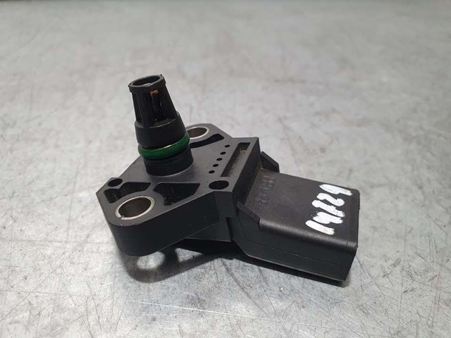 VAG 038906051B Sensor de presión de sobrealimentación  en stock Salamanca