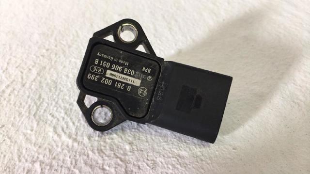 VAG 038906051B Sensor de presión de sobrealimentación  comprar en Albacete