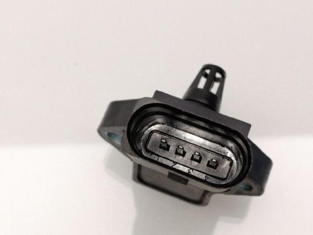 VAG 038906051C Sensor de presión de sobrealimentación comprar Tarragona