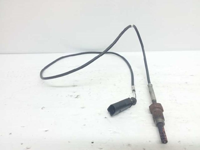 Sensor de temperatura de gases de escape antes de la turbina 038906088E VAG