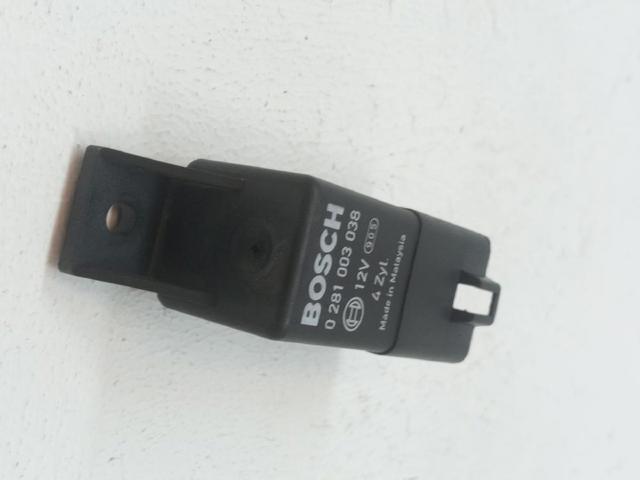 038907281D VAG Relé de los calentadores  en stock Gandía