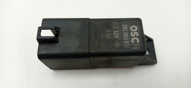 038907281D Relé de bujía de precalentamiento  comprar en Reus