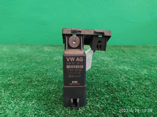 Relé de bujía de precalentamiento Volkswagen Polo 4 9N1