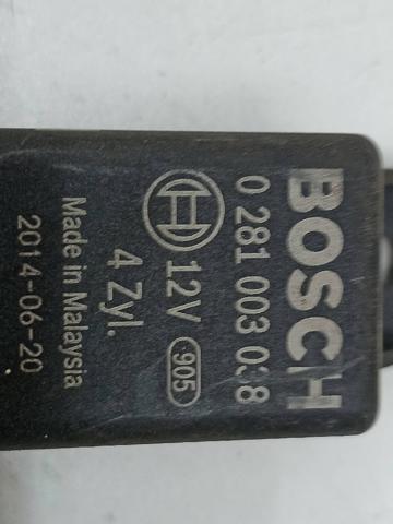 038907281D VAG Relé de bujía de precalentamiento  disponible Alicante